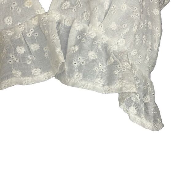Idem Ditto White Eyelet Floral Crop Top Small Peplum Ruffle Sleeve Plunge Neck - Picture 4 of 11